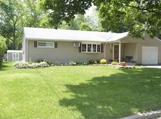 105 Carol Dr, Hackettstown, NJ 07840