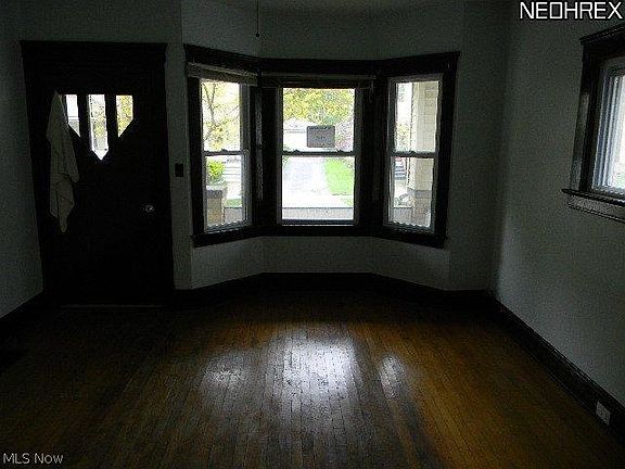 2nd image of 1566-68 Hopkins Ave