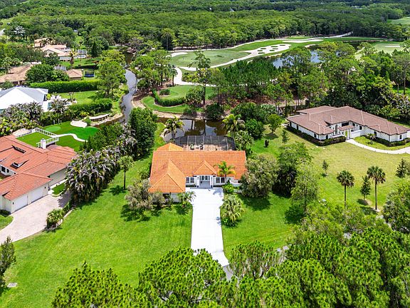 3rd image of 1488 SE Colony Way