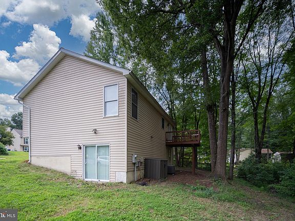 3rd image of 11604 Hampstead Dr