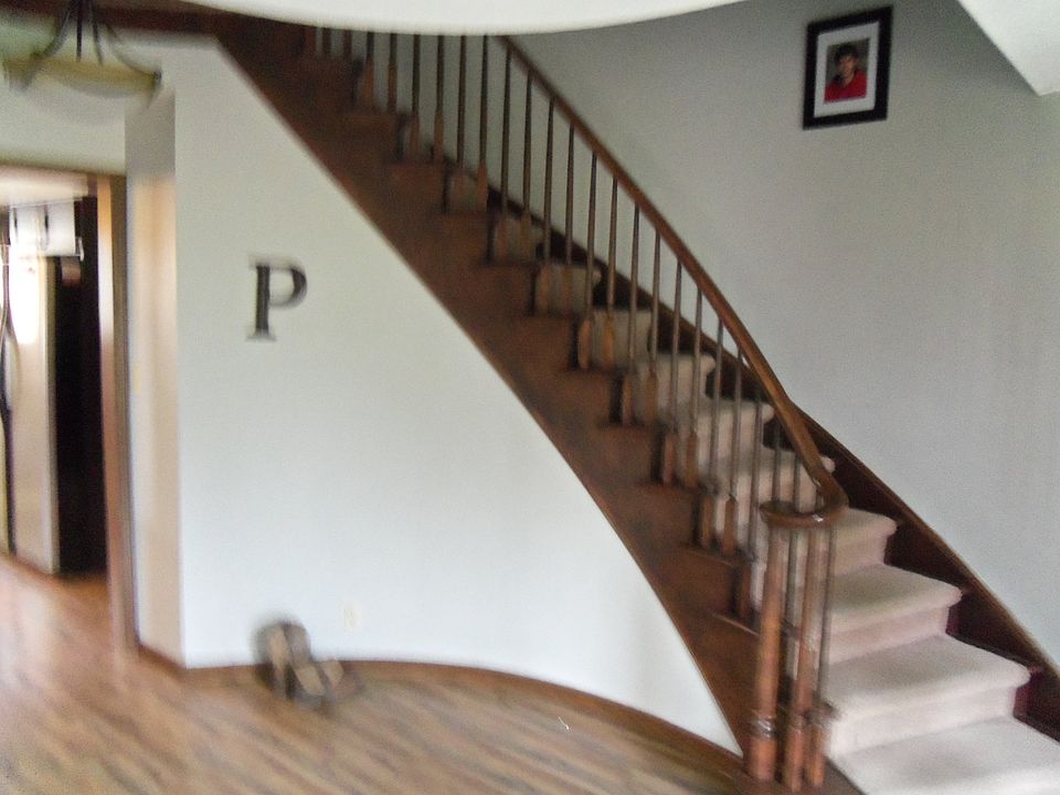 2nd image of 70 Parkview Rd