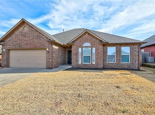 16804 La Paloma Ln, Edmond, OK 73012