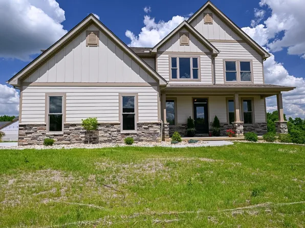 21474 Abbys Dr, Lawrenceburg, IN 47025