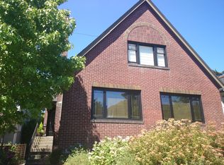 2407 10th Ave W, Seattle, WA 98119