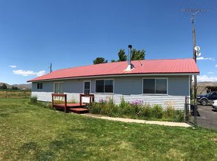 182 Little Wood Resv Rd, Carey, ID 83320