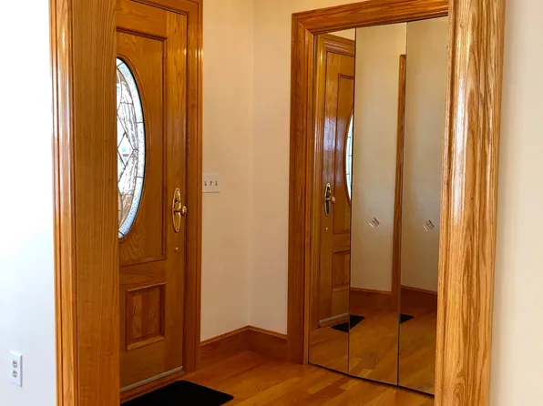 18 Silk St #1, Arlington, MA 02474