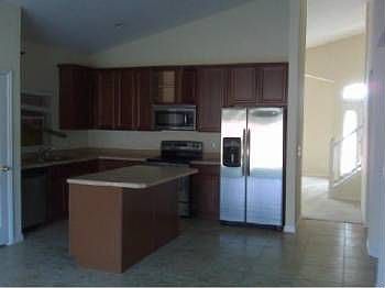 4th image of 7715 Newlan Dr