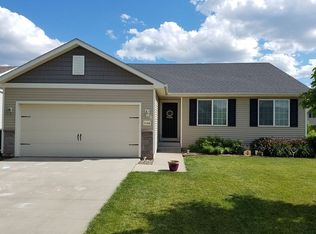 5148 NW 59th Ave, Johnston, IA 50131