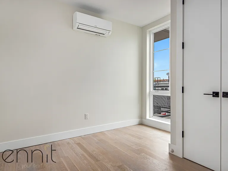 937 Rogers Ave #3F — Photo 7