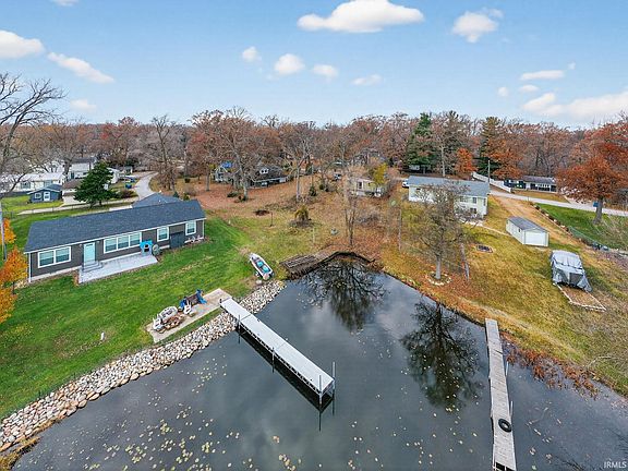 3rd image of 8211 N Tippecanoe Dr