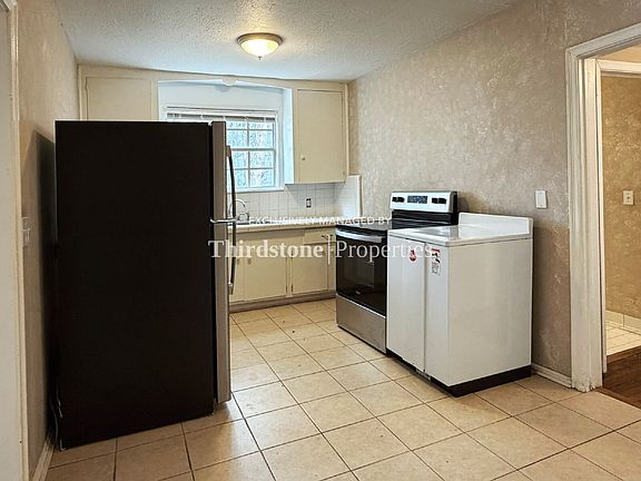 4th image of 2660 Gale Ct APT 1