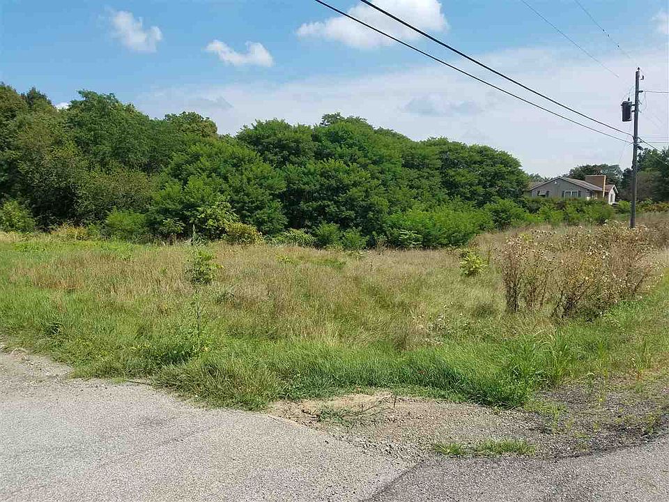 2nd image of 16489 Petro Dr