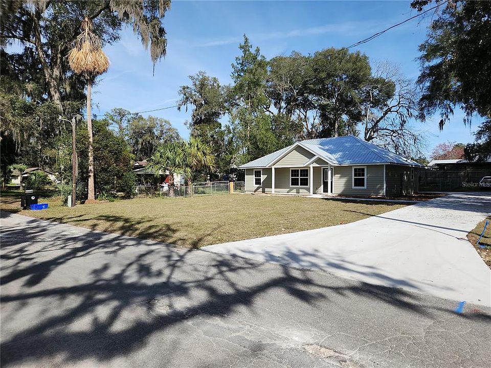 1st image of 221 NW 1st St