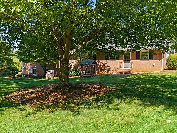 5th image of 6595 Rollingwood Dr