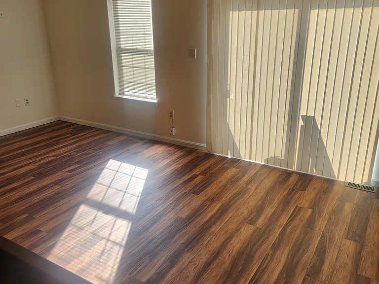 853 Saint Michaels Dr — Photo 15