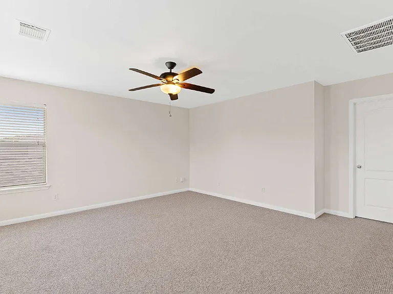 18226 Fair Grange Ln — Photo 14