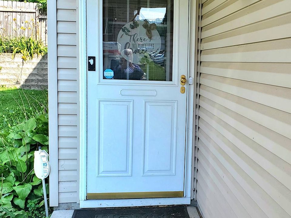 1st image of 1364 Farrington St