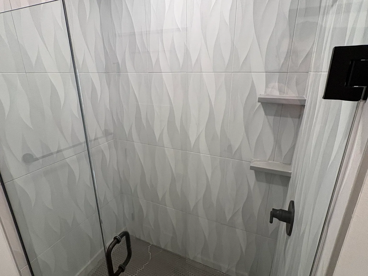 1 bed, 700 sqft, $2,400 — Photo 3