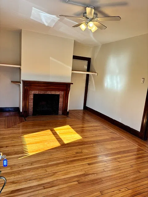 Focal point with storage nooks