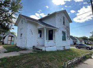 1200 E Mitchell Ave, Waterloo, IA 50702