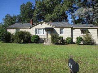 1447 Hagood Ave, Barnwell, SC 29812