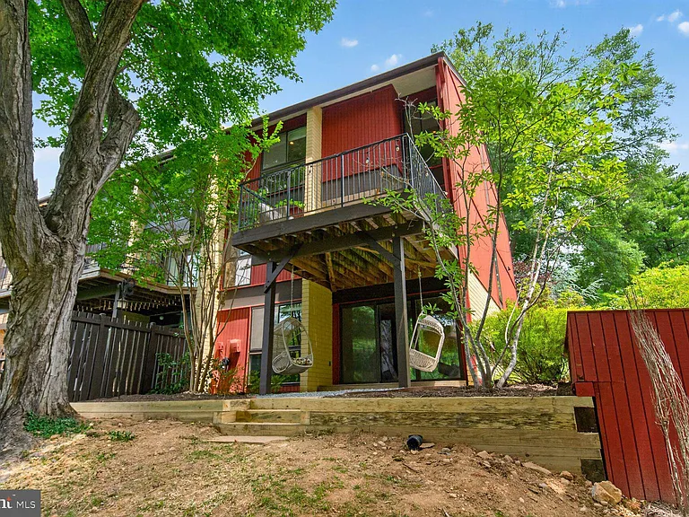 11131 Saffold Way — Photo 24