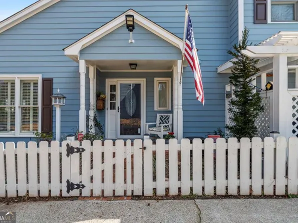 1051 Club Pl NE, Atlanta, GA 30319