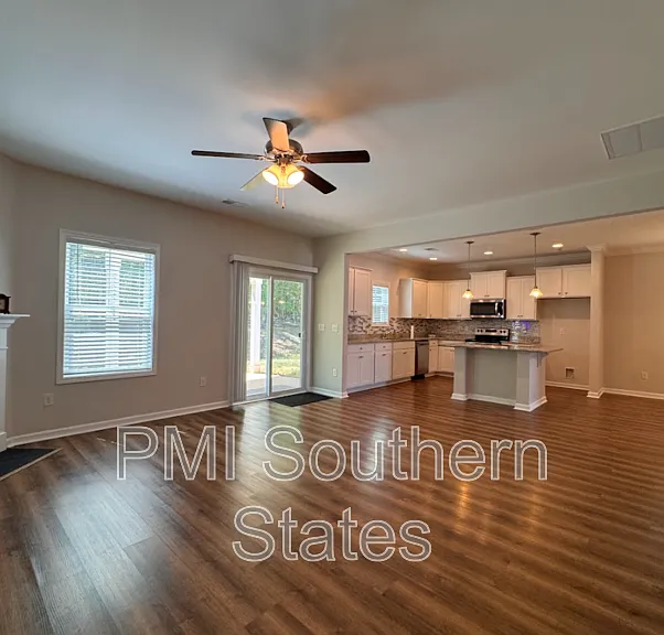 320 Alameda Ln — Photo 10