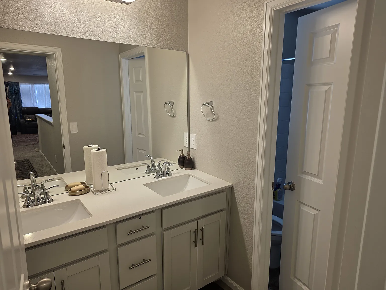 4 bed, 2645 sqft, $700 — Photo 4