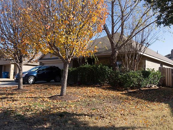 4th image of 2814 Briarbrook Dr
