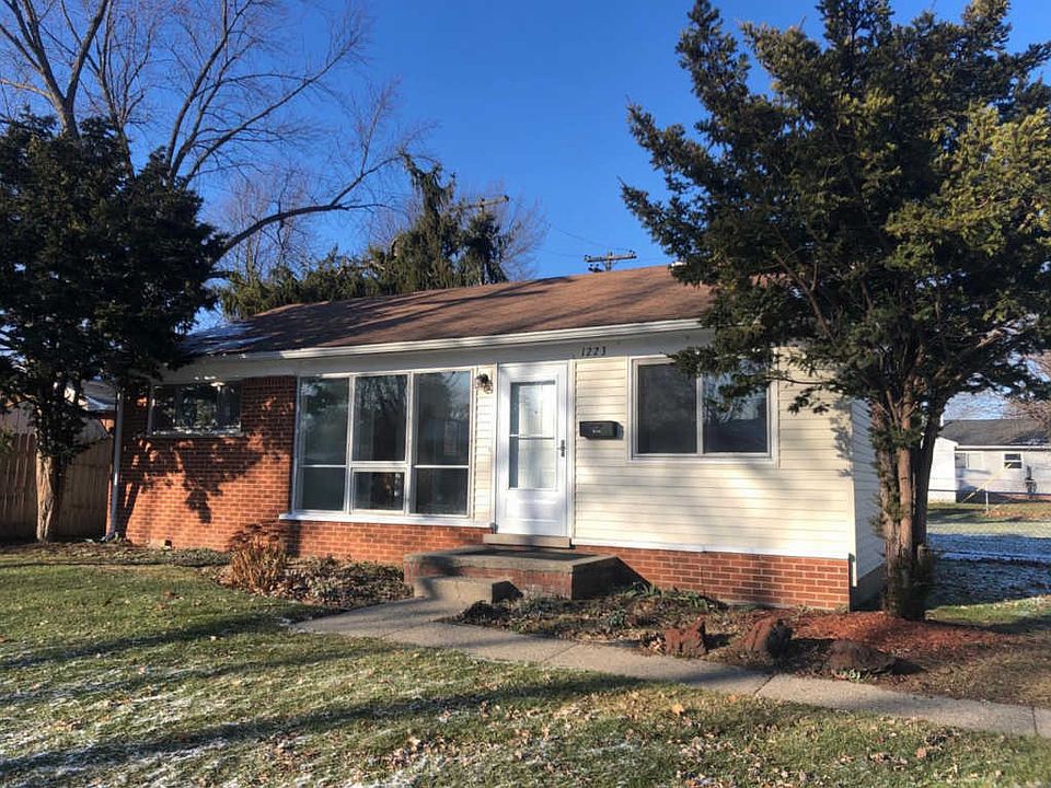 1st image of 1223 Duncan Ave