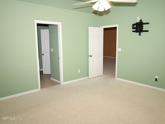 3rd image of 3136 RAVINES Road