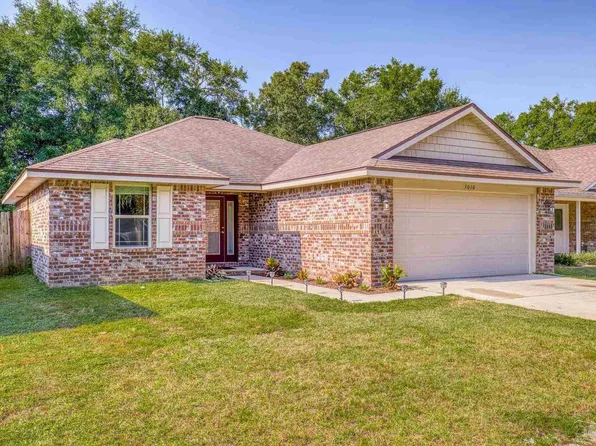 5010 Covenant Cir, Pace, FL 32571