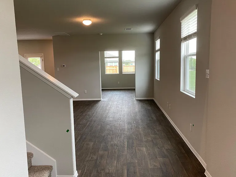 145 Free Stone Dr — Photo 17