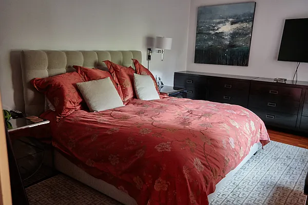 Rented by FAR Property Management | media 41