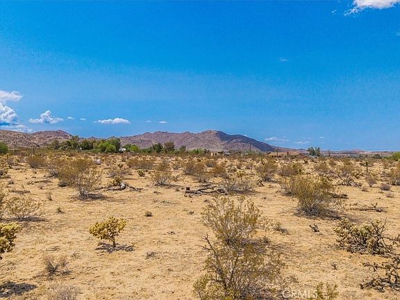 4th image of 6127 Two Mile Rd