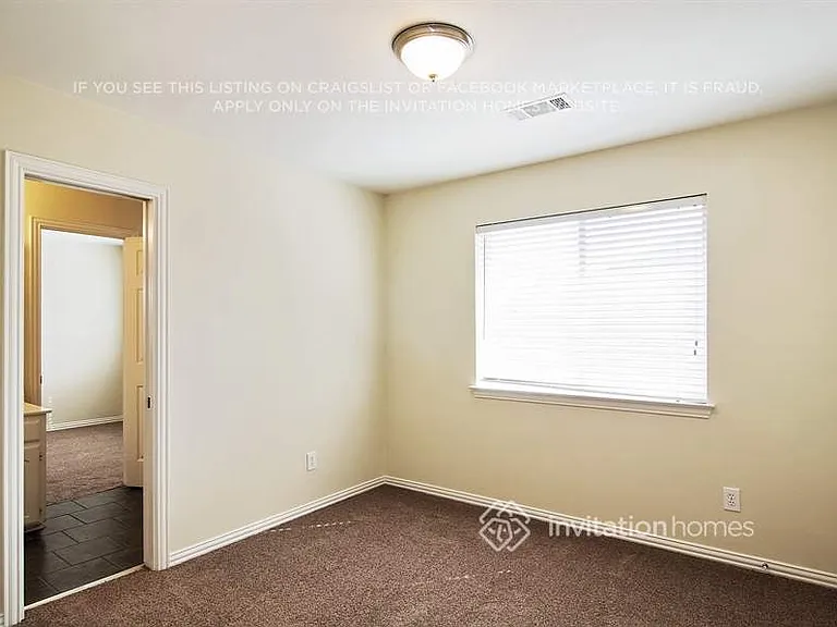 1312 W Branch Hollow Dr — Photo 12