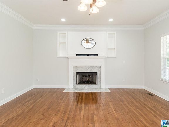 3rd image of 648 Brandy Dr