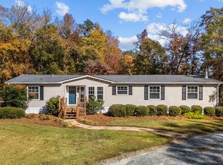 8820 River Rd, Grifton, NC 28530