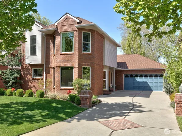 608 Bellevue Place, Yakima, WA 98908