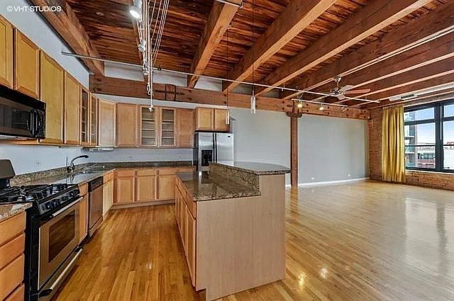 14 N Peoria St #5B — Photo 10