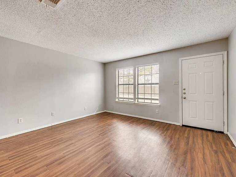 600 Grand Ave #112 — Photo 8