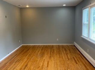 2 Bryant Rd FLOOR 2, Yonkers, NY 10705