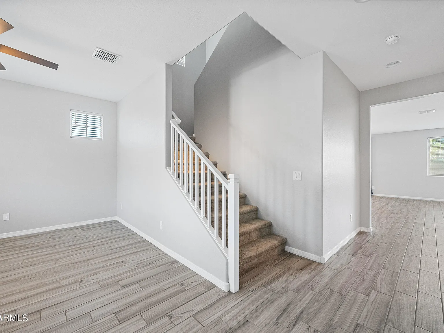 4 bed, 2.5 bath, 2636 sqft, $3,100 — Photo 3