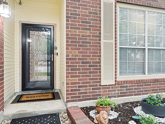 2nd image of 12202 Stable Ridge Dr