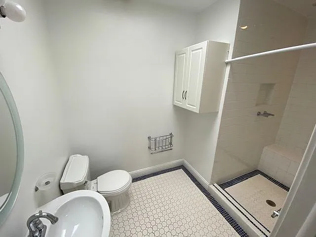 1524 D St NE — Photo 27