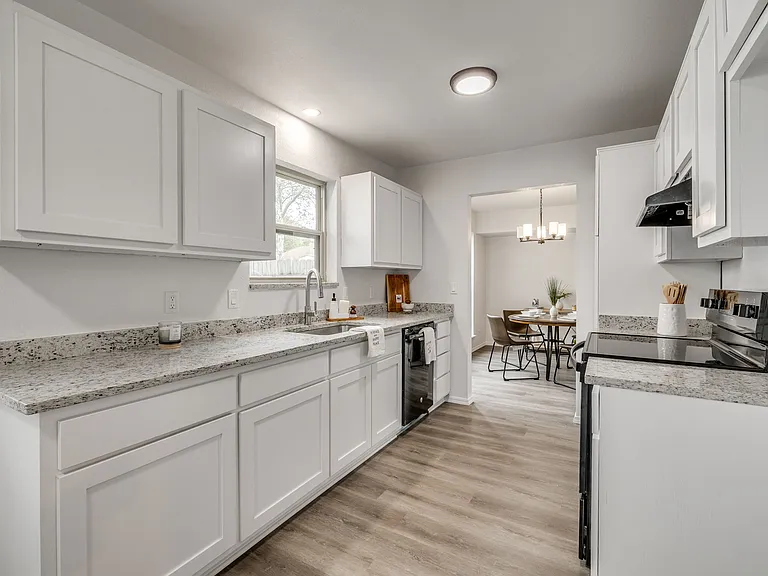 3351 S 143rd East Ave — Photo 29
