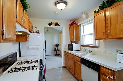 3rd image of 1131 Ironwood Ct