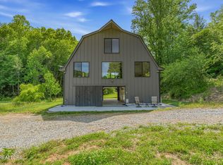 2380 Rafter Rd, Tellico Plains, TN 37385