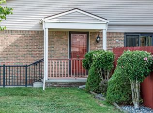 1660 River Rd APT 45, Marysville, MI